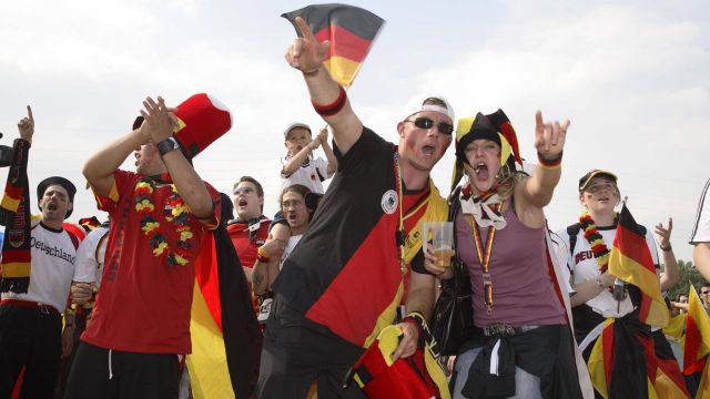 Nationalmannschaft: Schweini macht EM-Angst – Krise von Hansi Flick immer schlimmer!