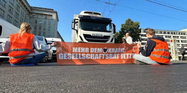 Constantin Schreiber will sich nach Torten-Attacke nicht mehr zum Islam äußern